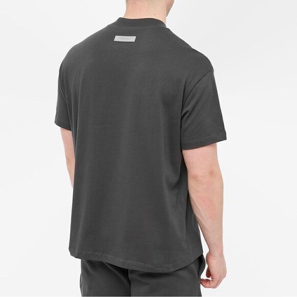 FEAR OF GOD ESSENTIALS 1977 T-SHIRT in Iron - Picture 2 of 13